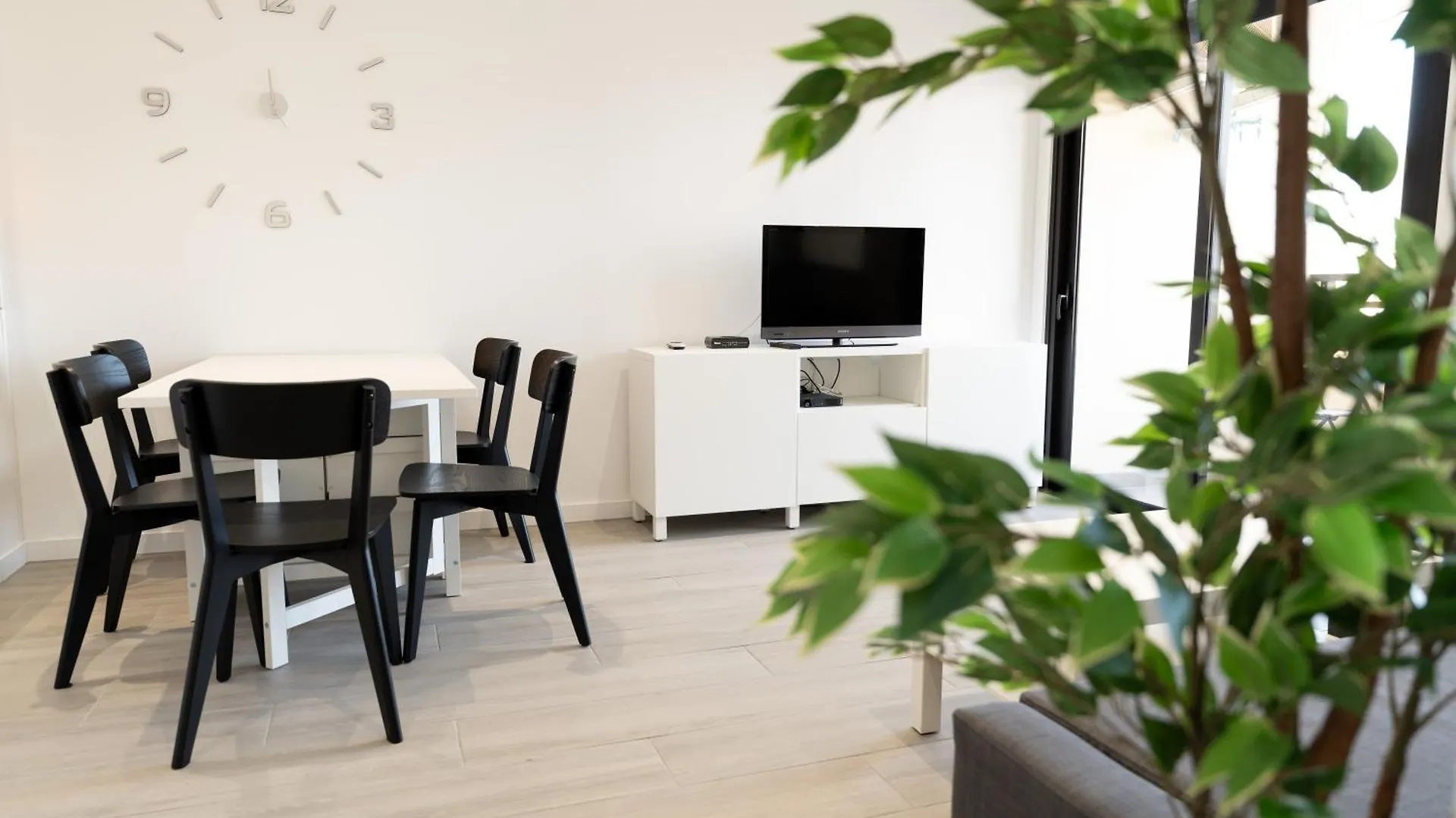 Sunny Vibes Apartment With Sea View Costa Adeje